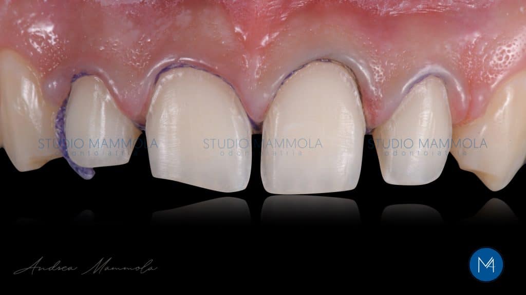 70989434-3835-4014-A45D-3A715EA14D38