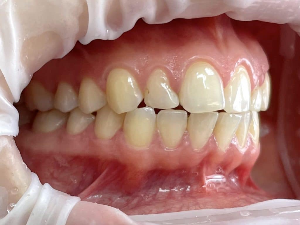 B8A9688F-7478-4C75-BF5D-9ECF2220CA22