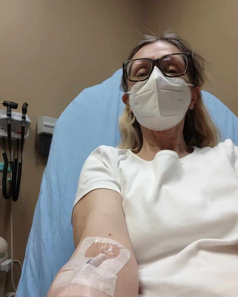 Dentist nearly dies from Clostridium Difficile infection following a dental procedure