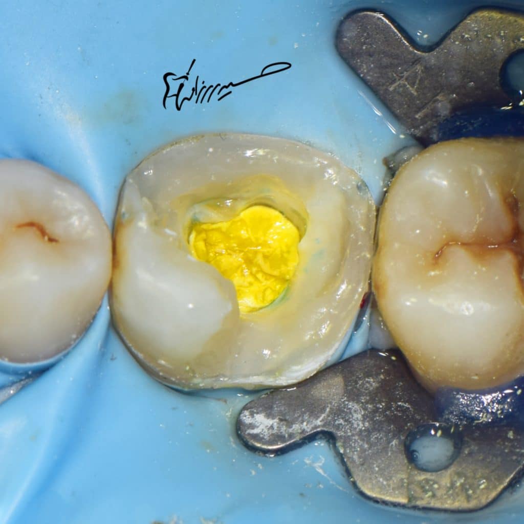 EAE7E20B-EB9A-4D83-A2C8-817D5E34C7FF