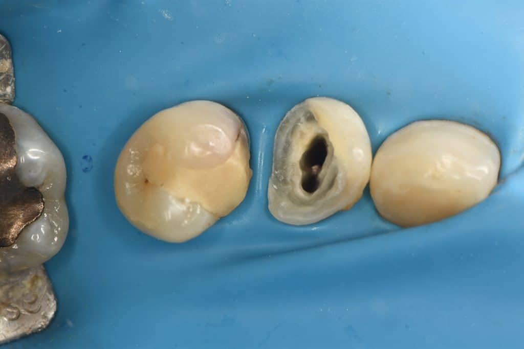 EBFC82D0-8004-4894-867E-BE921955A39E