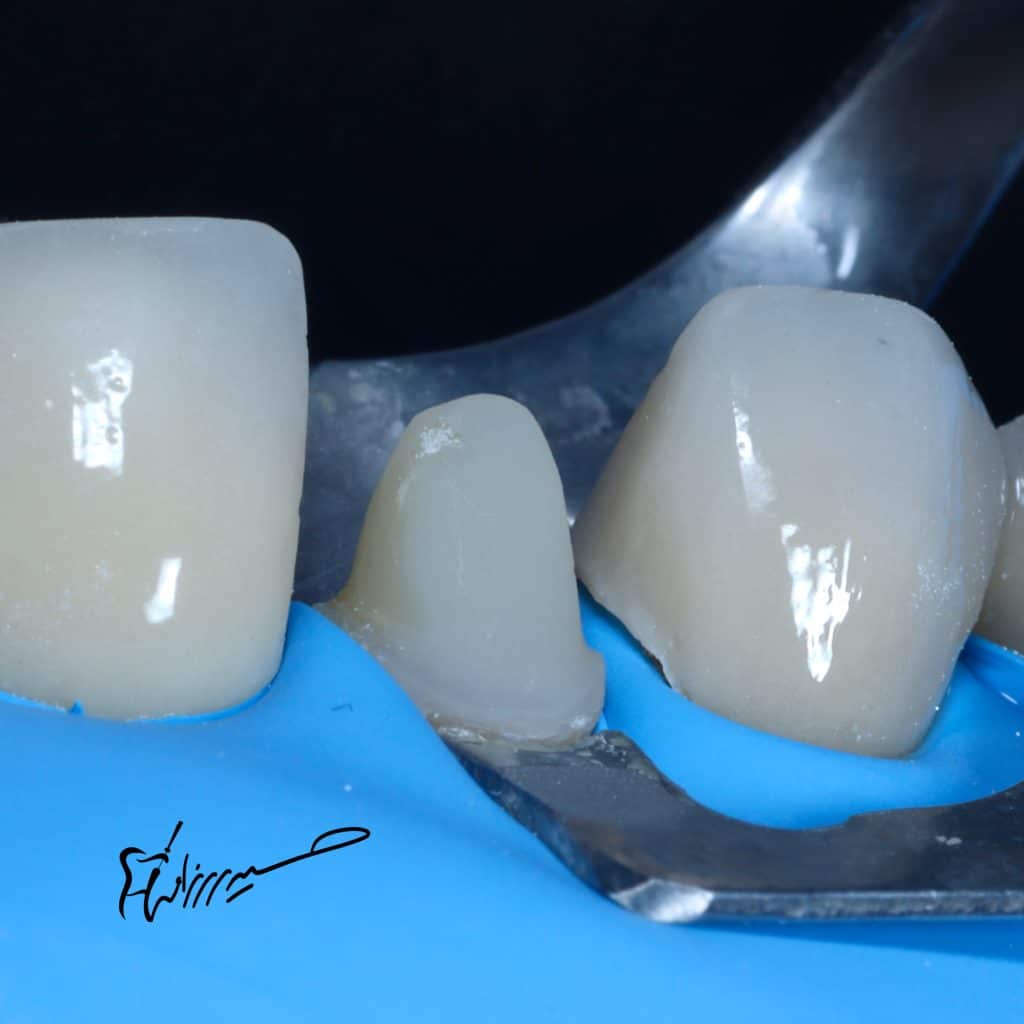 EAD4B0BB-DEE4-4F2C-AB55-7F7122CB7AD0