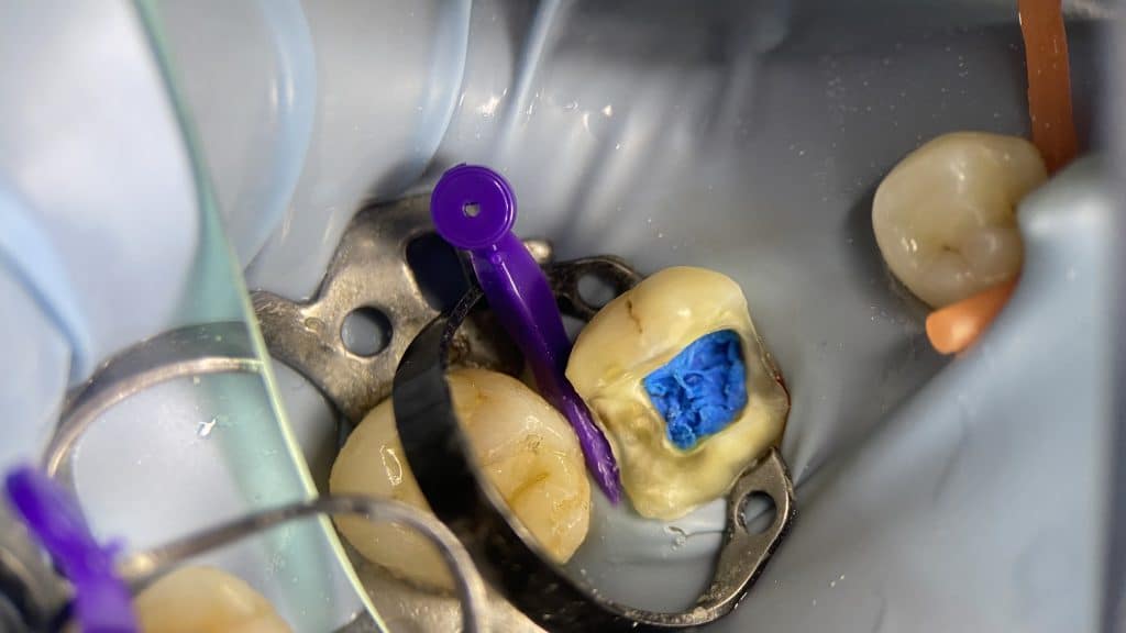 AA09BC60-A4A6-458E-8D37-B1BBBA174609