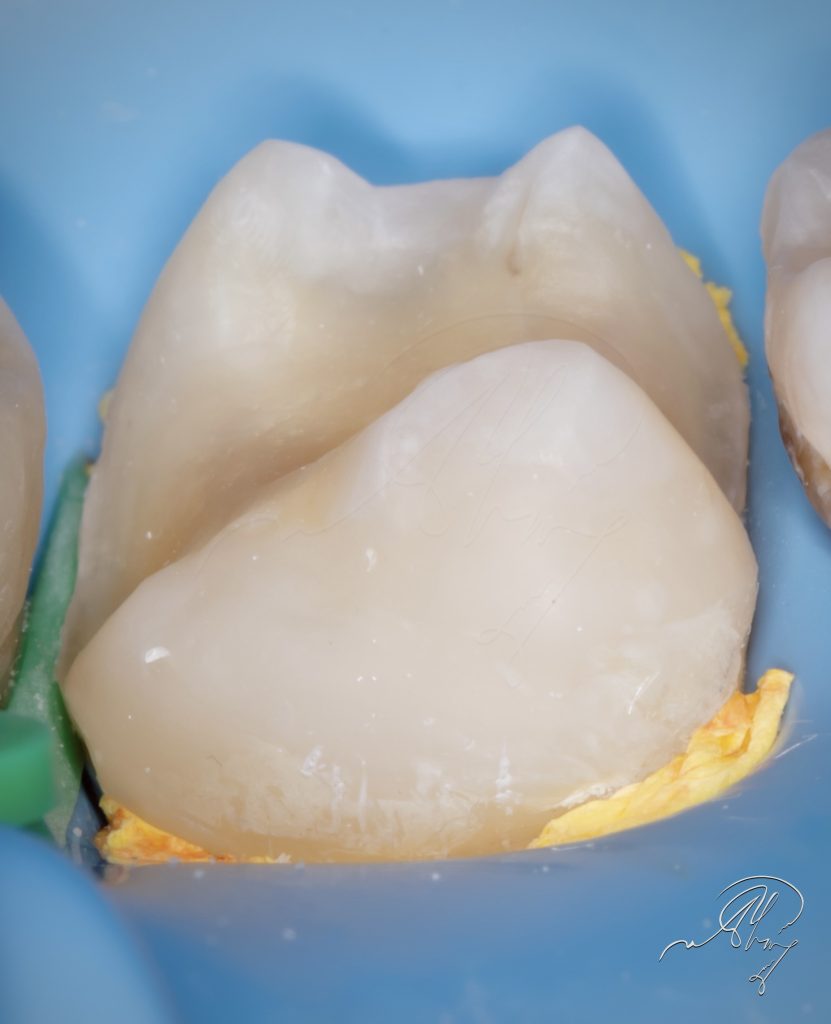 05D74E36-C7D9-4702-9A65-7825A759EE8C