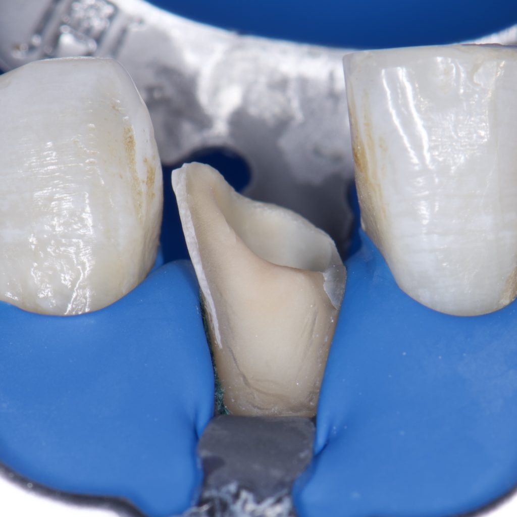 7BCEABE6-E9B8-4B8A-95B9-21534A090615