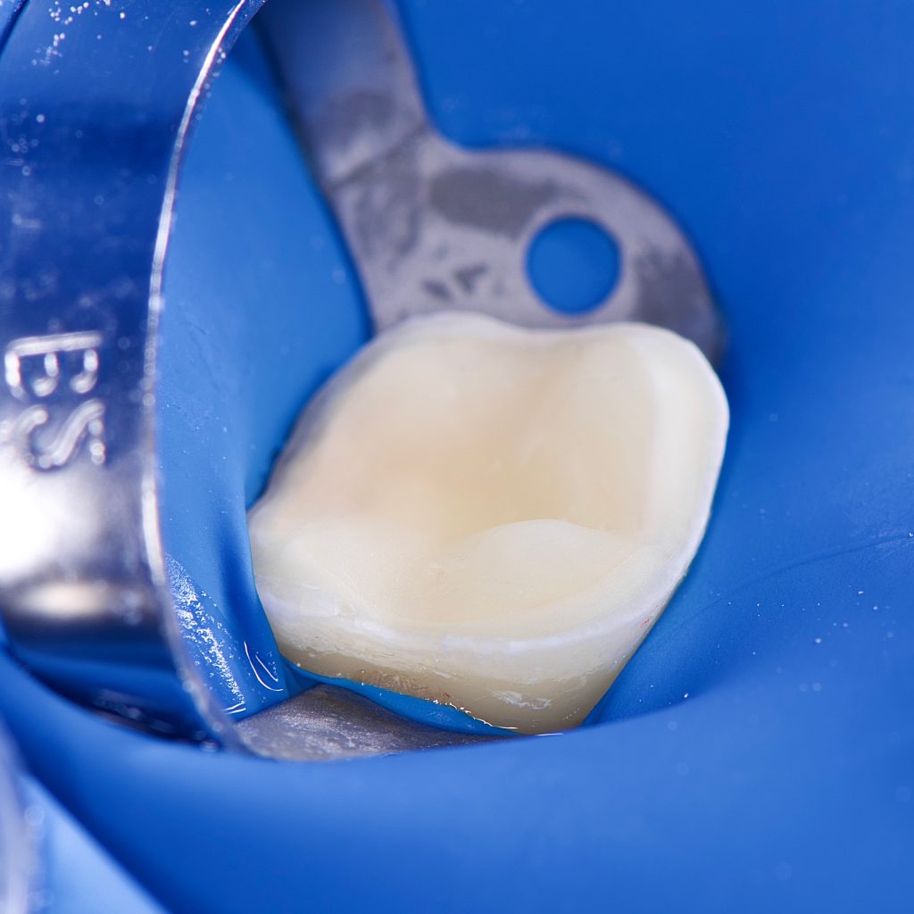 0E3EA25A-D649-4639-8856-1AB23FAD697E