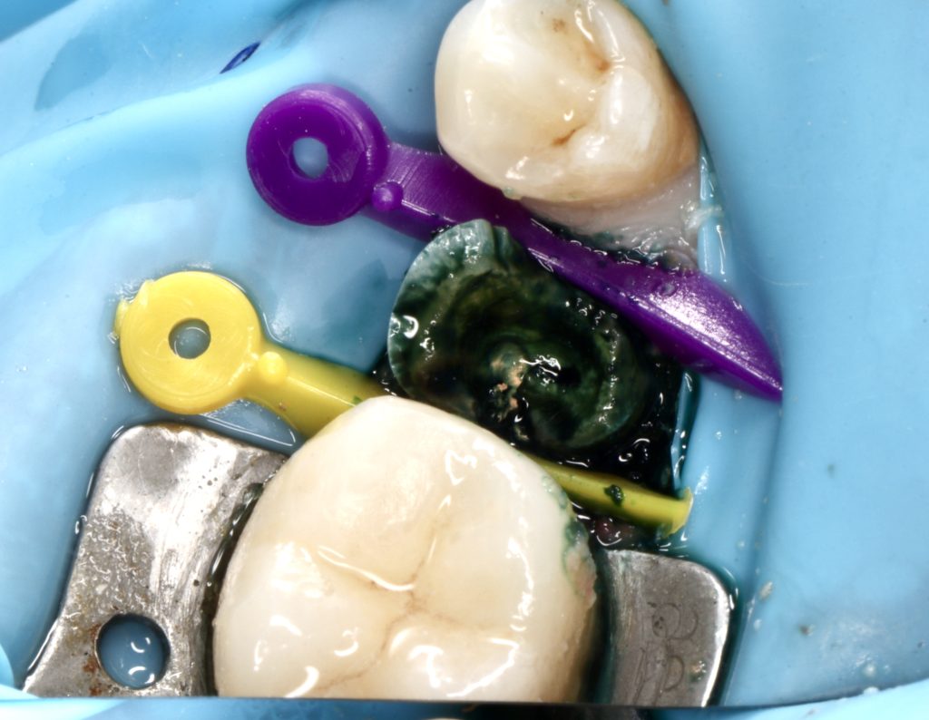 41608C6E-96E8-4C01-9962-E388A3F3E876