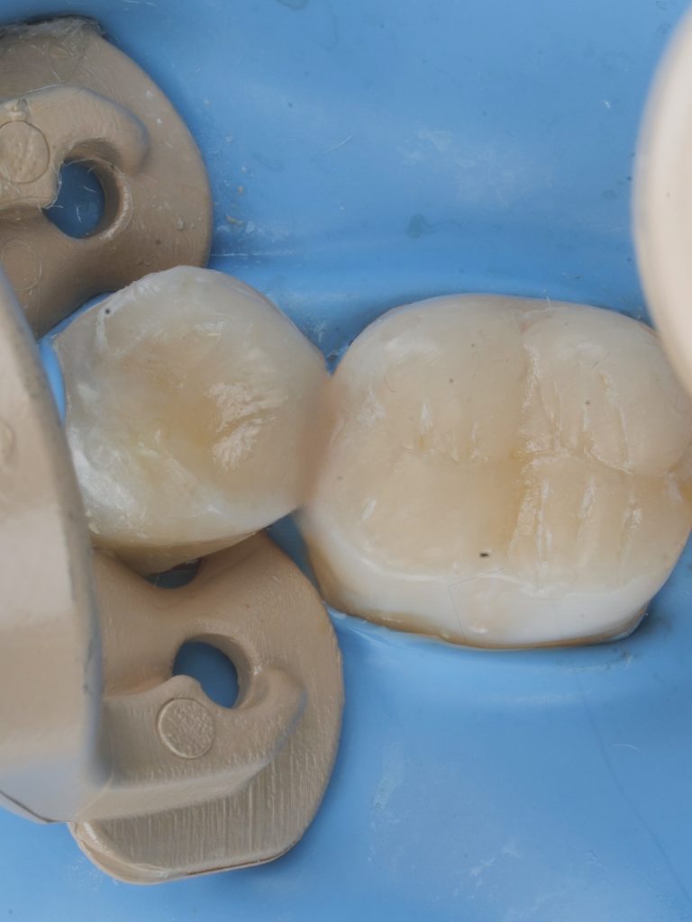 E6BD9DCA-D0EE-40FD-B1CB-D3D7A98987FA