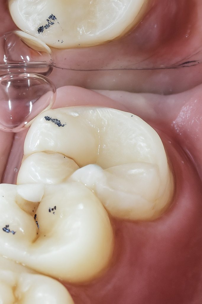 D3111782-F4E6-4AC3-AE50-1CE8962F3455